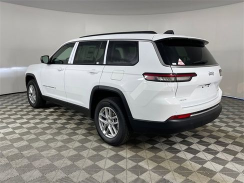 New 2025 Jeep Grand Cherokee L Laredo w/ Trailer Tow Package image 5