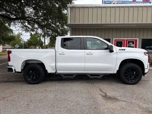Used 2020 Chevrolet Silverado 1500 RST w/ All-Star Edition AWD/4WD image 2