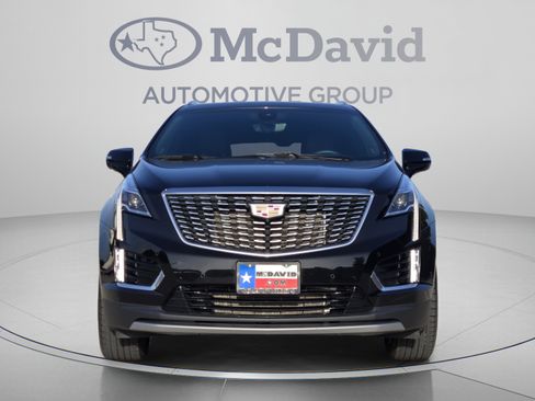 Used 2023 Cadillac XT5 Premium Luxury w/ Technology Package FWD image 8