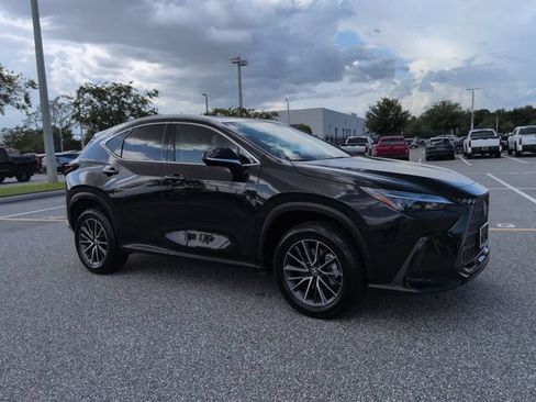 Used 2025 Lexus NX 350 AWD w/ Cold Area Package image 2