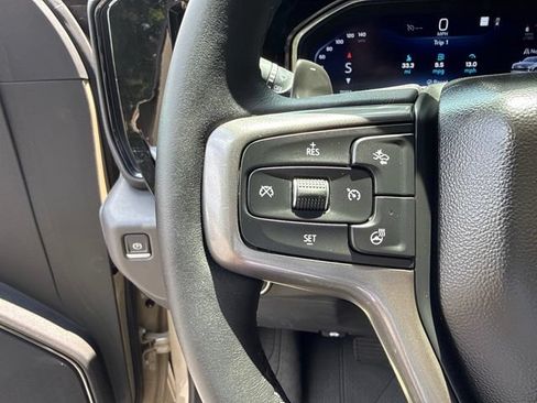 Used 2022 Chevrolet Silverado 1500 ZR2 w/ Technology Package AWD/4WD image 14
