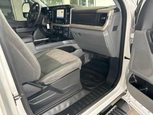 Used 2024 Ford F350 XLT w/ FX4 Off-Road Package AWD/4WD image 30