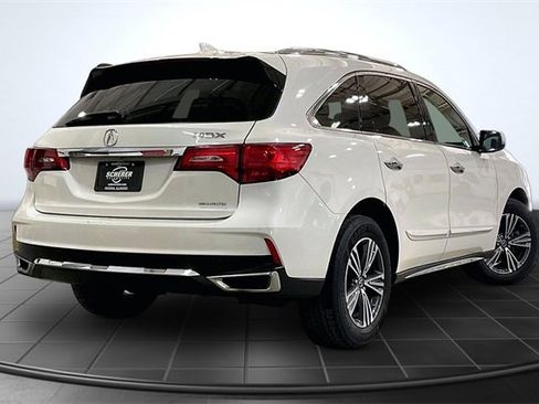 Used 2017 Acura MDX SH-AWD image 2