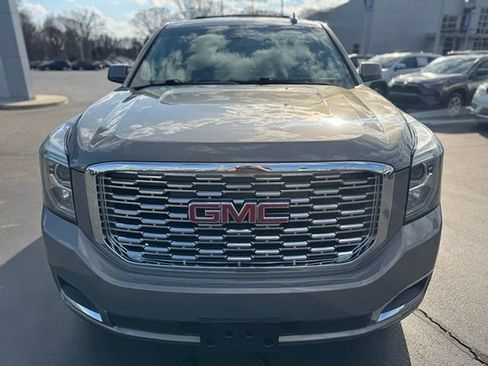 Used 2019 GMC Yukon Denali w/ Denali Ultimate Package image 8
