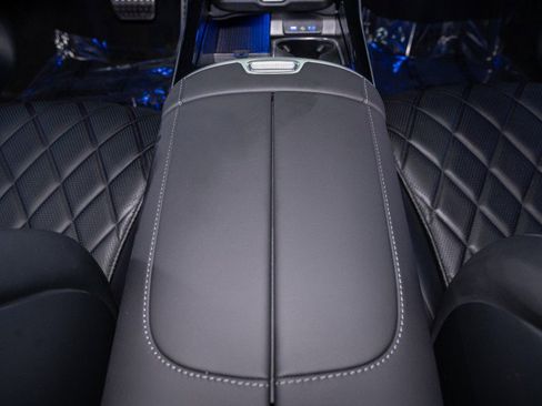 New 2026 Mercedes-Benz S 580e 4MATIC Sedan image 23