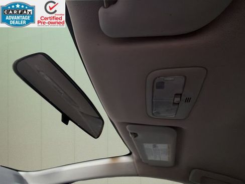 Used 2016 Toyota Corolla S image 34