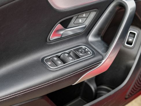 Used 2019 Mercedes-Benz A 220 image 38