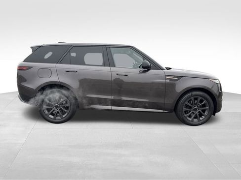 New 2026 Land Rover Range Rover Sport SE image 6