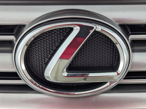 Used 2012 Lexus GX 460 w/ Comfort Plus Pkg image 30