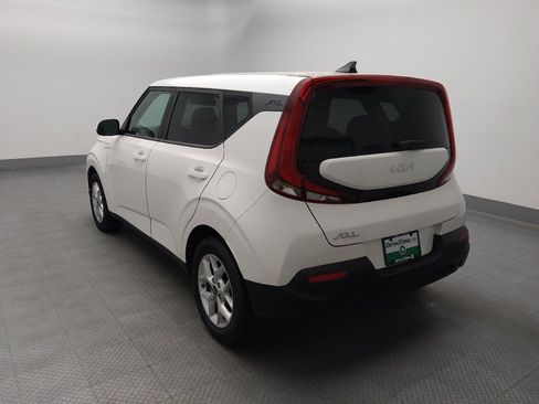 Used 2022 Kia Soul LX w/ Technology Package FWD image 6