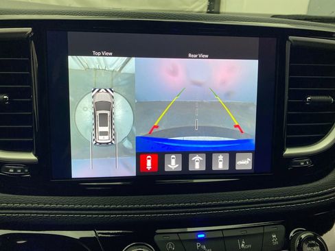 New 2026 Chrysler Pacifica Select w/ S Appearance Package image 16