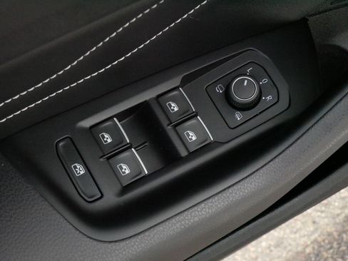 Certified 2022 Volkswagen Arteon SEL AWD/4WD image 19
