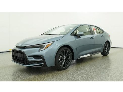 Used 2026 Toyota Corolla SE w/ SE Premium Package FWD image 17