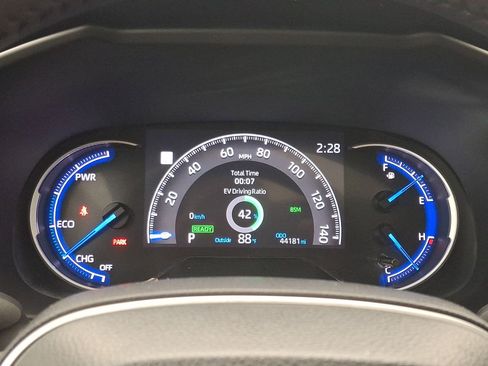 Certified 2023 Toyota RAV4 XLE Premium AWD/4WD image 17