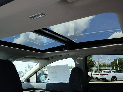 New 2025 Nissan Murano SL w/ Cargo Package image 9