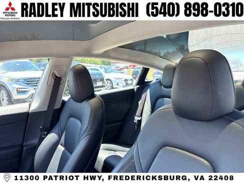 Used 2021 Tesla Model 3 Standard Range Plus RWD image 2