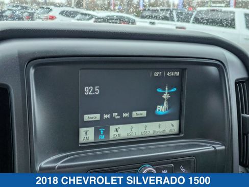 Used 2018 Chevrolet Silverado 1500 Custom w/ Custom Value Package AWD/4WD image 22