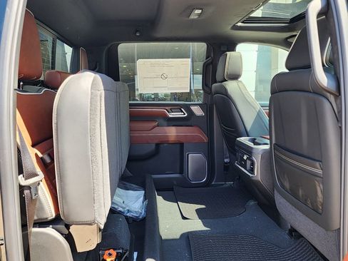 New 2026 GMC Sierra 3500 Denali Ultimate AWD/4WD image 50