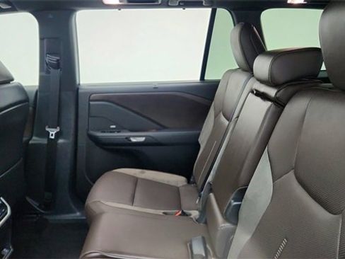 Used 2025 Lexus TX 350 350 Luxury image 32