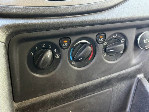 Used 2019 Ford Transit 150 148 Medium Roof RWD image 24