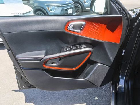 Certified 2023 Kia Soul GT-Line FWD image 22