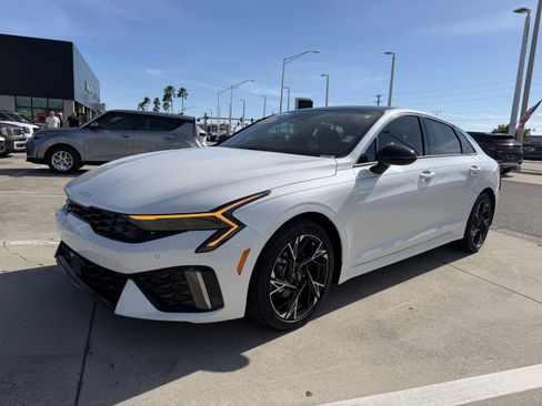 Used 2025 Kia K5 GT-Line w/ GT-Line Premium Package image 8