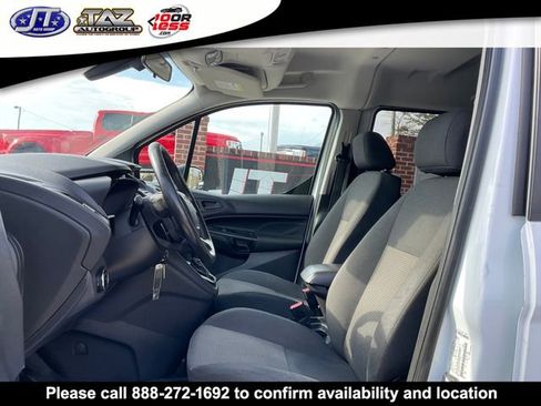 Used 2017 Ford Transit Connect XL image 10