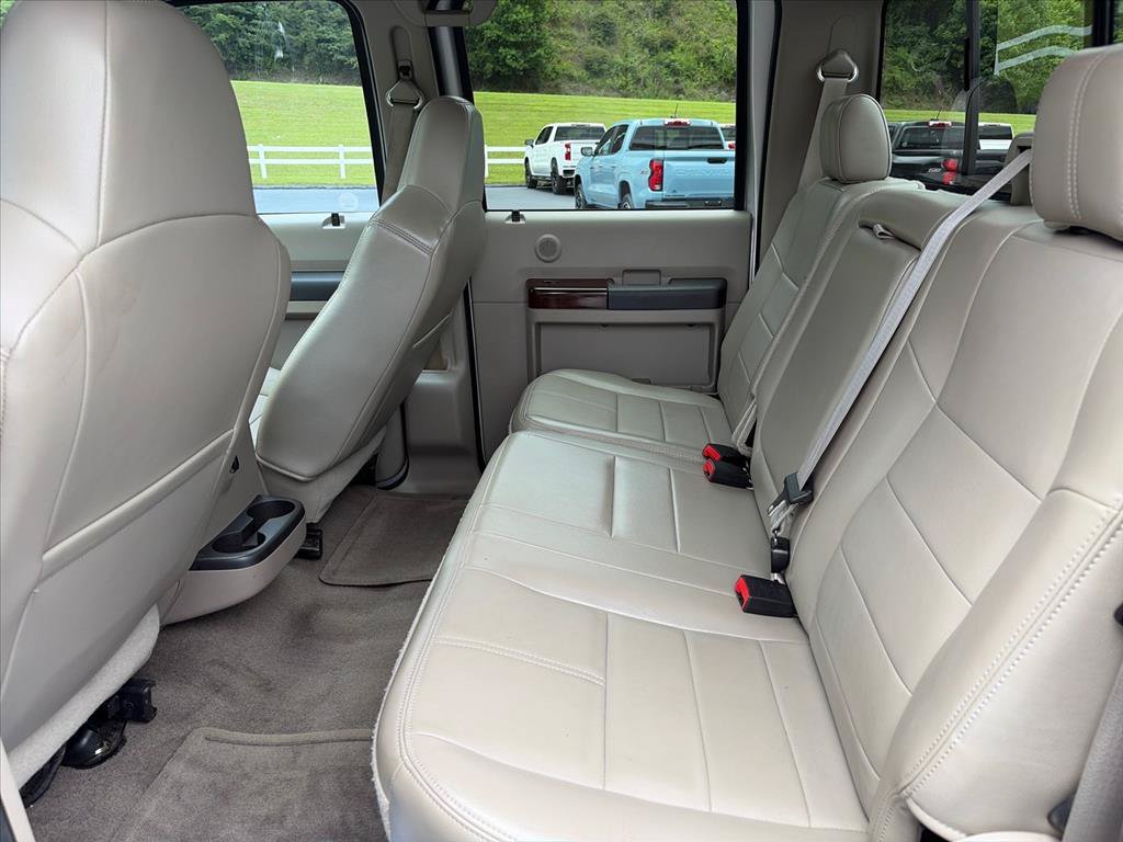 Used 2010 Ford F350 Lariat RWD image 28
