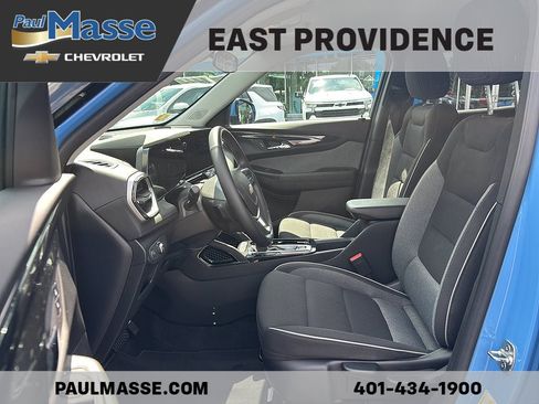 Certified 2024 Chevrolet TrailBlazer LT w/ LT Cold Weather Package FWD image 17