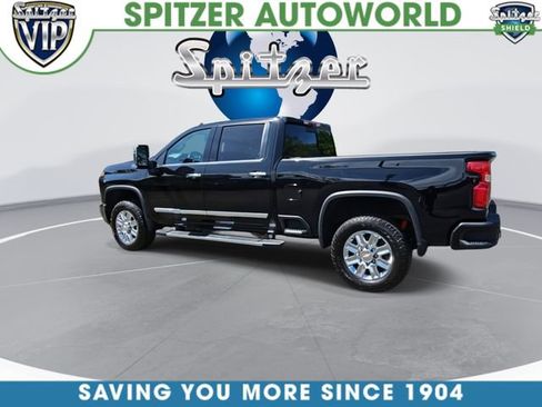Used 2024 Chevrolet Silverado 2500 High Country w/ Z71 Off-Road Package AWD/4WD image 5