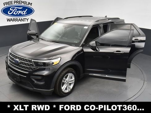 Used 2022 Ford Explorer XLT image 35