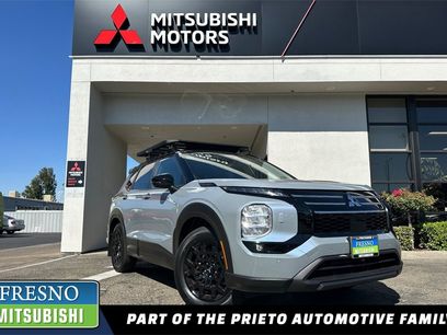 New 2025 Mitsubishi Outlander AWD