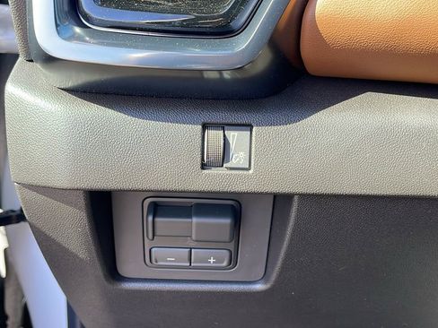 New 2026 GMC Canyon AT4 w/ Technology Plus Package AWD/4WD image 26
