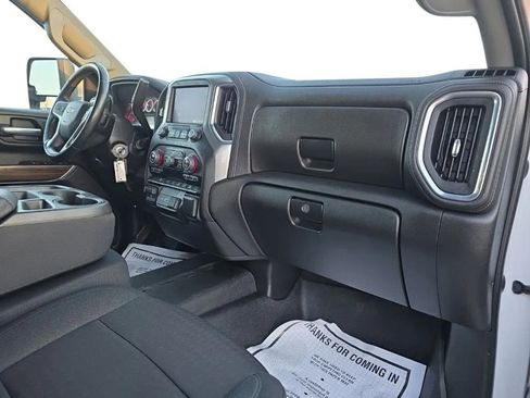 Used 2023 Chevrolet Silverado 2500 LT AWD/4WD image 19