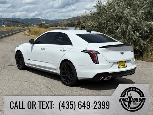 Used 2026 Cadillac CT4 V AWD/4WD image 3
