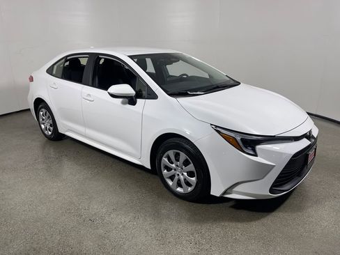 New 2026 Toyota Corolla LE image 1
