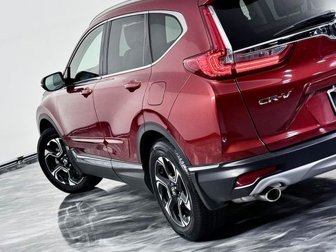 Used 2018 Honda CR-V Touring image 13