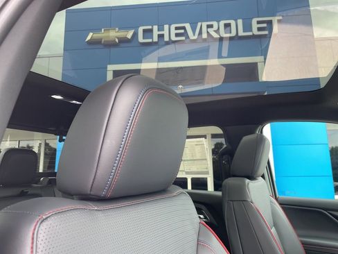 New 2024 Chevrolet Silverado EV RST AWD/4WD image 45