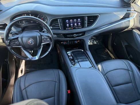 Used 2024 Buick Enclave Premium AWD/4WD image 25