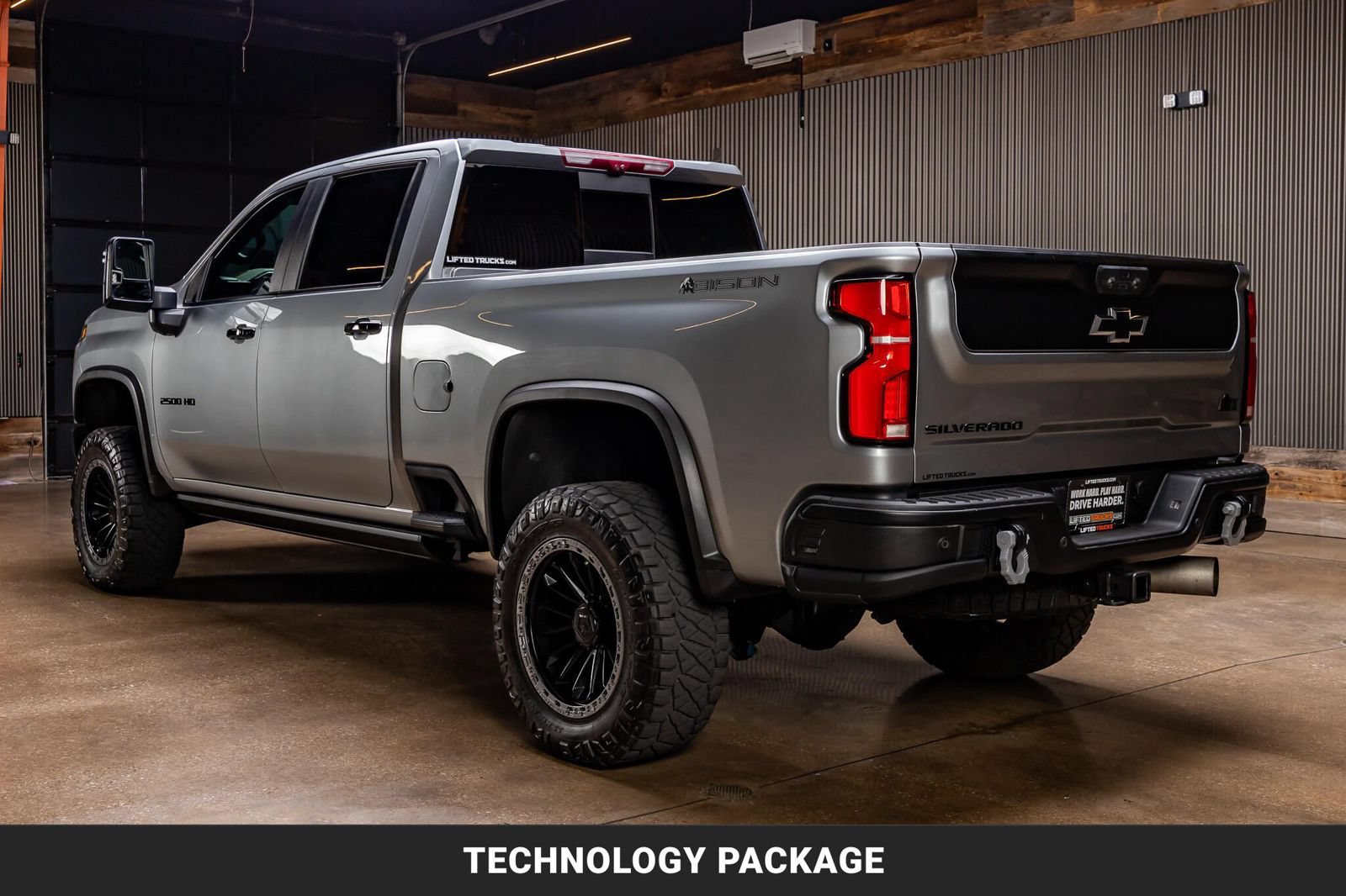 Used 2024 Chevrolet Silverado 2500 ZR2 w/ ZR2 Bison Edition AWD/4WD image 6