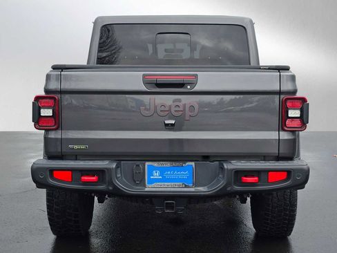 Used 2021 Jeep Gladiator Rubicon image 4
