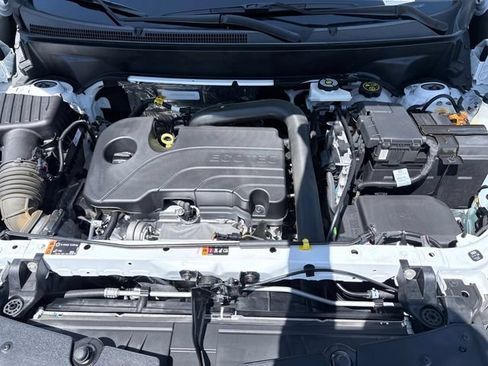 Used 2023 Chevrolet Equinox LS w/ LS Convenience Package FWD image 28