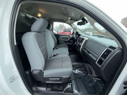 Used 2018 RAM 5500 SLT w/ Quick Order Package 29G SLT image 24