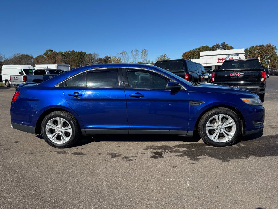 Used 2013 Ford Taurus SEL FWD image 6