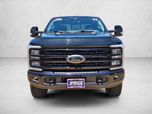 Used 2023 Ford F250 Lariat w/ Lariat Ultimate Package AWD/4WD image 2