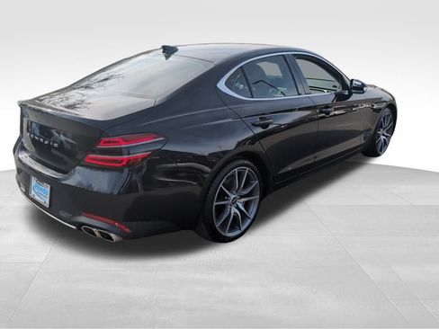 Used 2023 Genesis G70 2.0T image 8