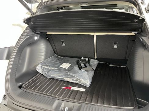 Used 2025 Acura ADX A-Spec image 12