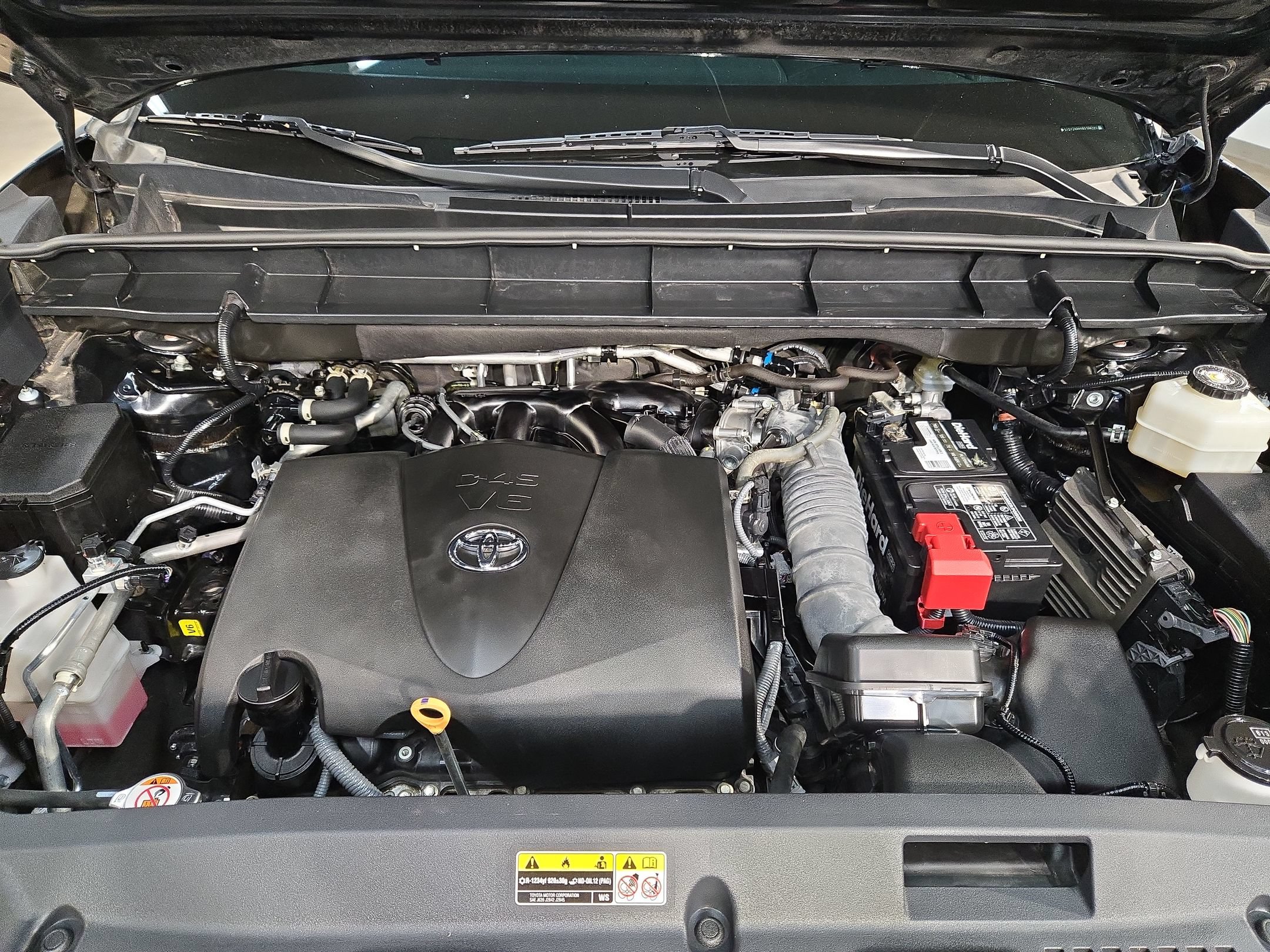 Used 2022 Toyota Highlander Limited FWD image 19