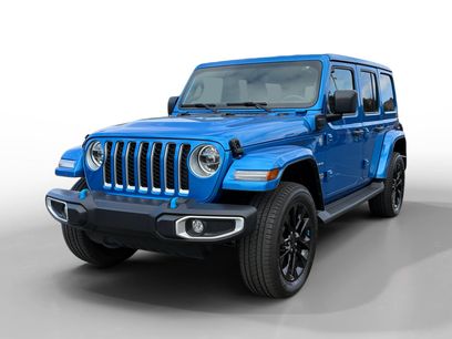 Used 2022 Jeep Wrangler Unlimited Sahara w/ Cold Weather Group