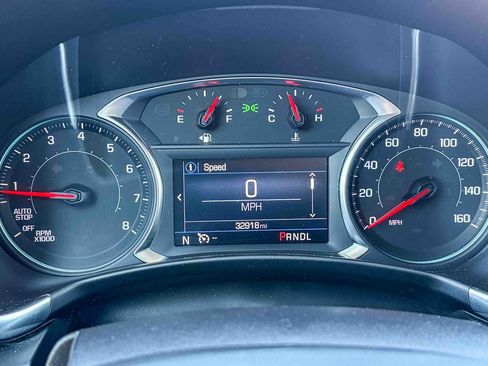 Used 2024 Chevrolet Equinox LT FWD image 20